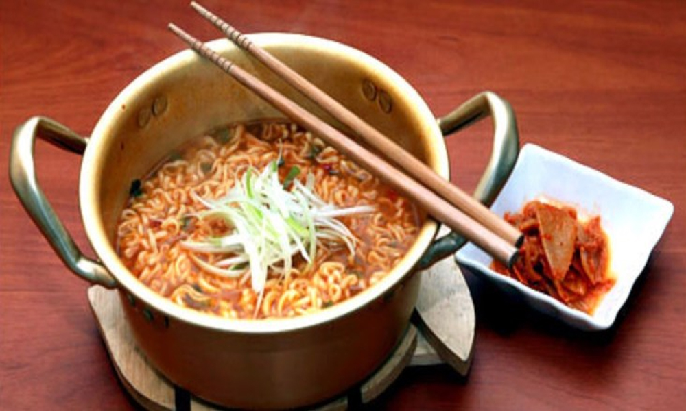 Makanan Drama Korea Ramyeon
