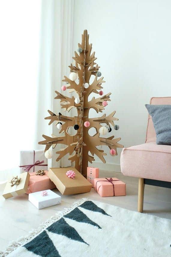 pohon natal unik